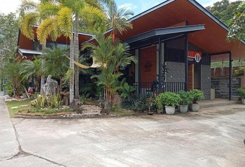 Отель บีฮายฮิลล์ รีสอร์ต