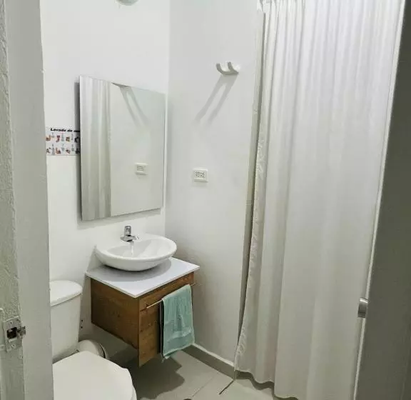 Hotelli Finca En Ricaurte La Puerta Del ángel