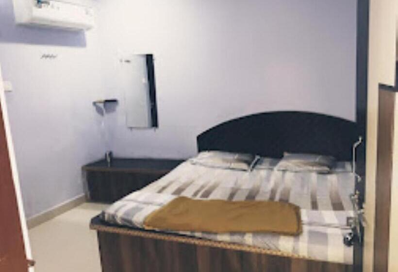 ホテル Ganpati Lodge, Chhattisgarh