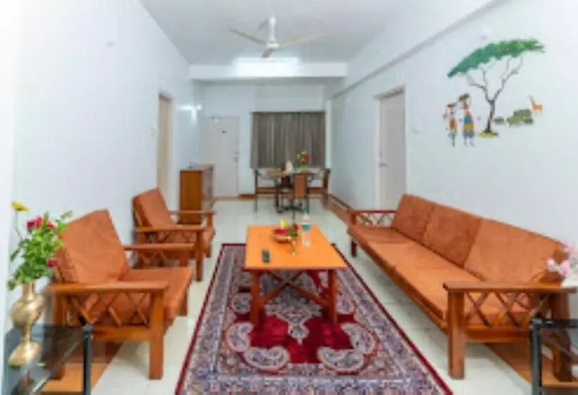 Hotelli Green Field, Satara