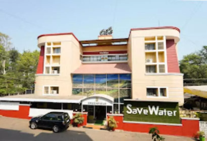 Hotelli Green Field, Satara