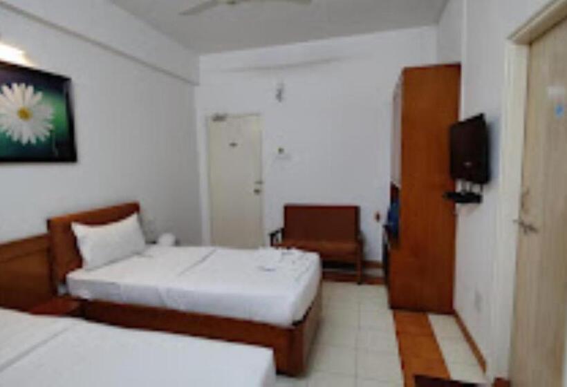 호텔 Green Field, Satara