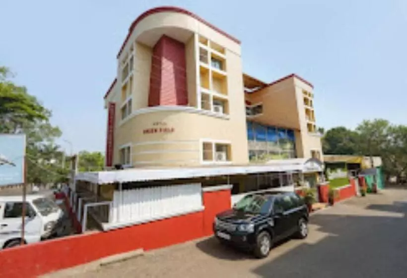 Hotelli Green Field, Satara