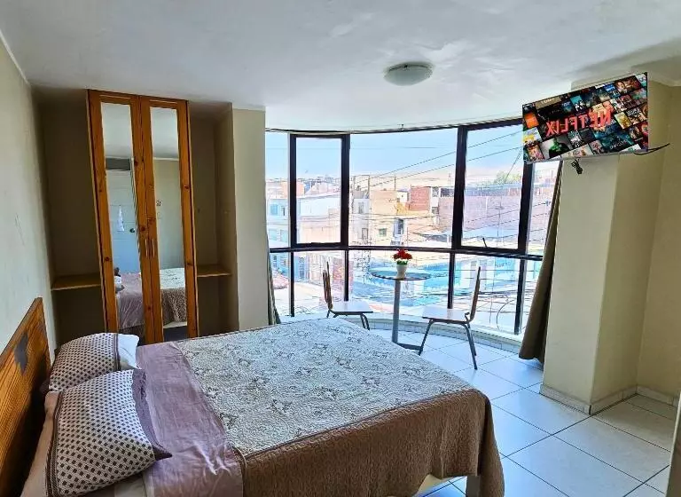 ホテル Hostal Santa Barbara