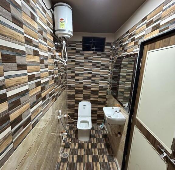 Hotelli New Agrawal Pudi Bhandar