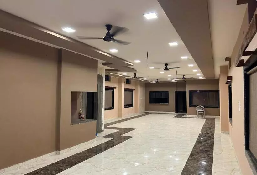 Hotelli New Agrawal Pudi Bhandar