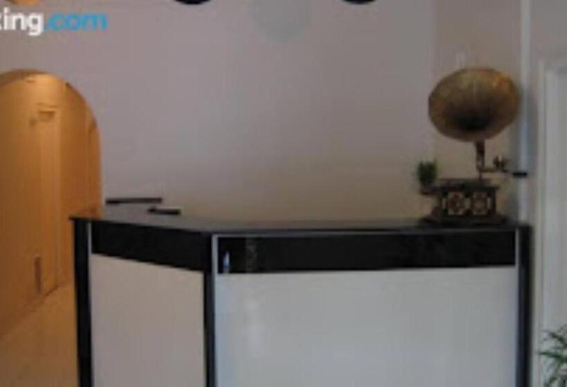 Hotel Plaza, Jalgaon