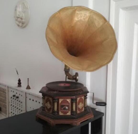 Hotel Plaza, Jalgaon