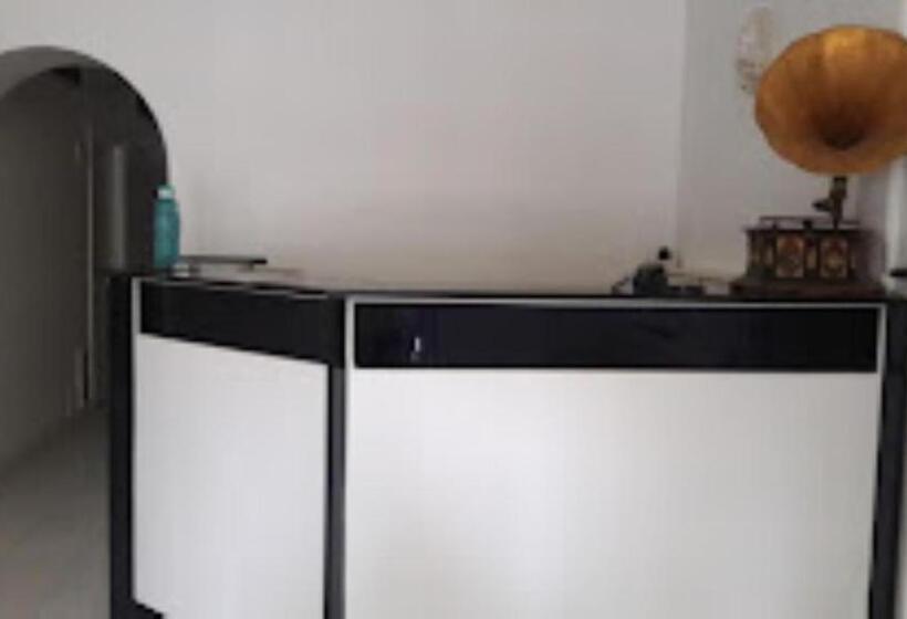 Hotel Plaza, Jalgaon