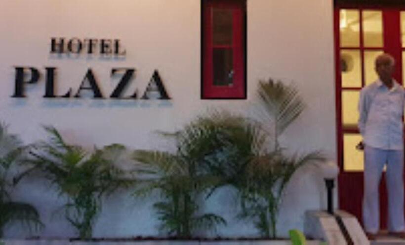 Hotel Plaza, Jalgaon