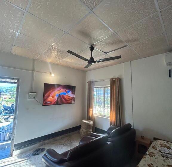 Hotel Secret Solitudes