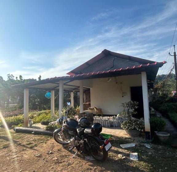 Hotel Secret Solitudes