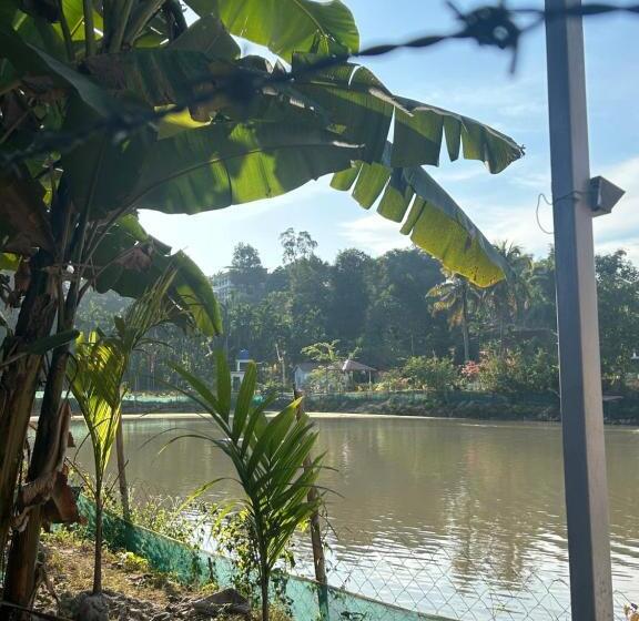 Hotel Secret Solitudes