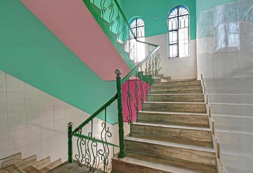 בית מלון כפרי O Jangipur Lodge