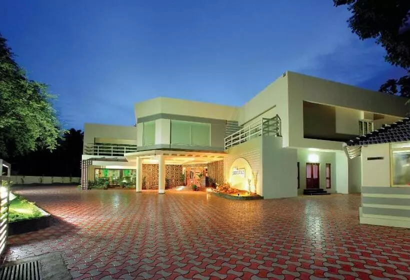 Hotelli Srivatsa Regency