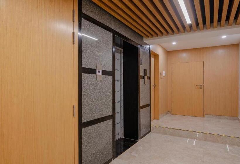 Hotel Treebo Premium D Consulate