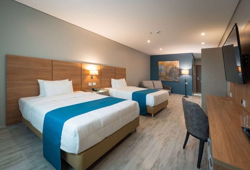 هتل Tryp By Wyndham Asuncion