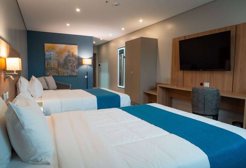 هتل Tryp By Wyndham Asuncion