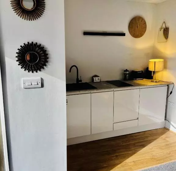 Majatalo East Bridgford Summerhouse Inc Spa And Treatments