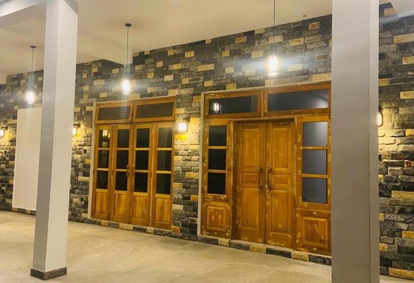 Pensión Simplex Sea Place