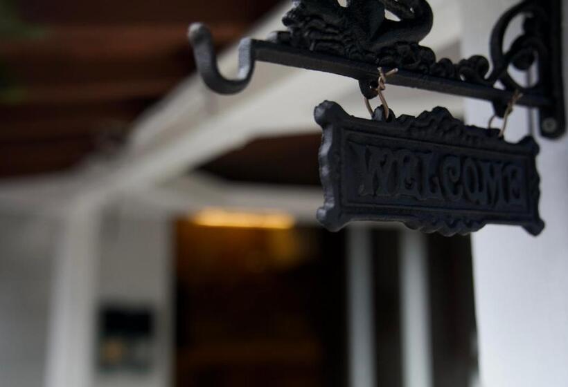 Pensão Starlight Hostel Endeavour