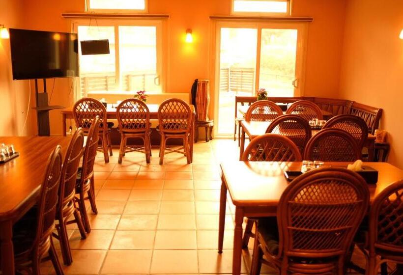 ユースホステル ワールドカリーの館　すぱいすろーど