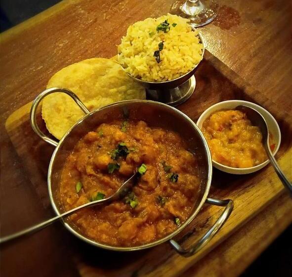 هاستل Raindance