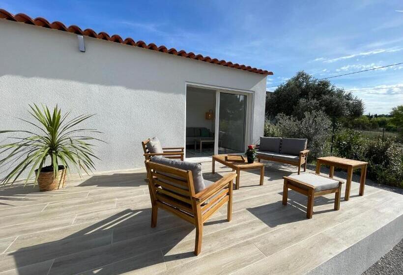 تختخواب و صبحانه Baya Spa