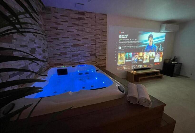 تختخواب و صبحانه Baya Spa