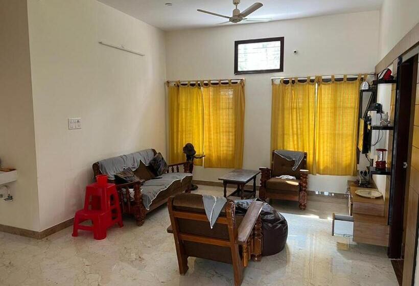 住宿加早餐  River House Farmstay