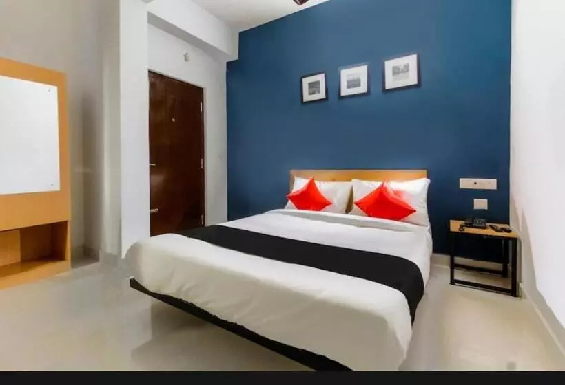ホテル Annamalai Residency