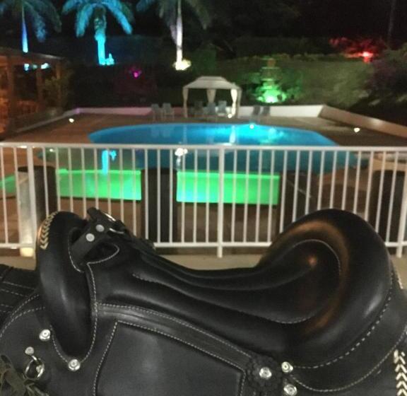 酒店 Exbint Resort