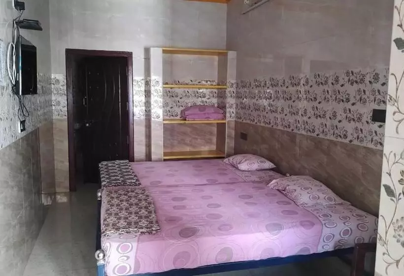 ホテル Oyo Flagship Sri Sakthi Siva Lodge