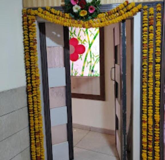 ホテル Radhika Place And City Palace, Parbhani