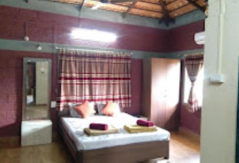 Отель Sunlit Farm Shirshinge