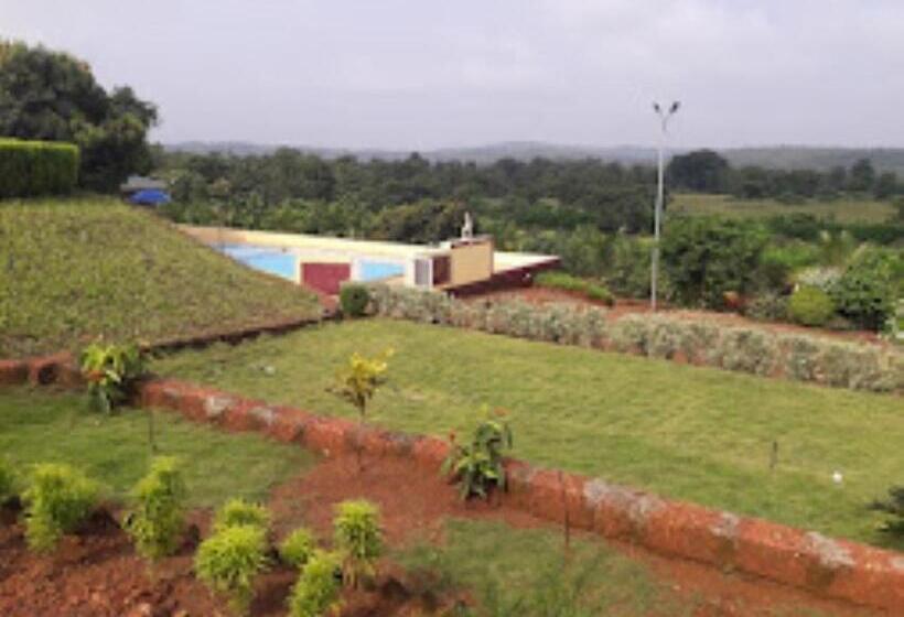 Отель Sunlit Farm Shirshinge