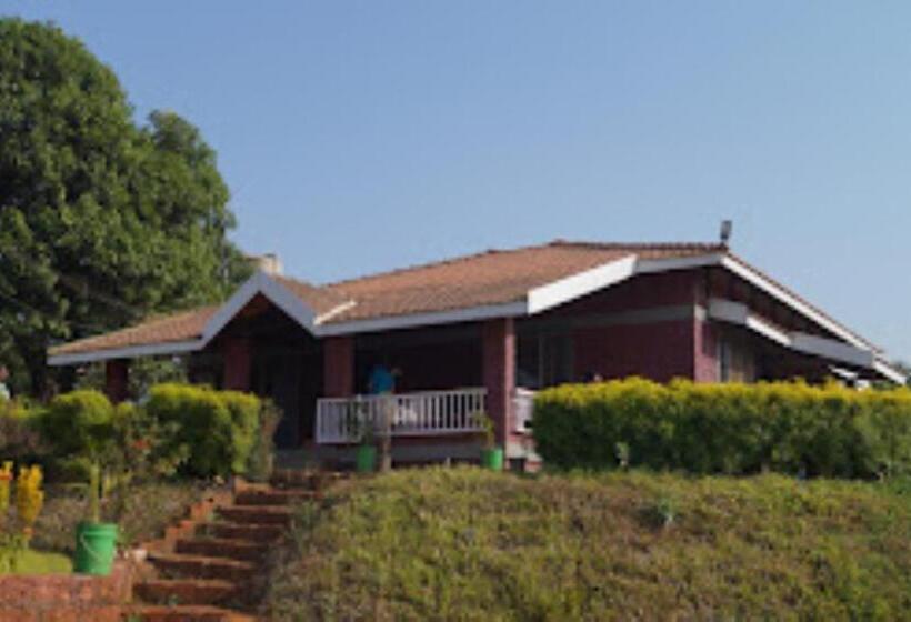 Отель Sunlit Farm Shirshinge