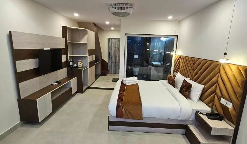 Hotelli Tranquil Inn Mashobra  Off Beat