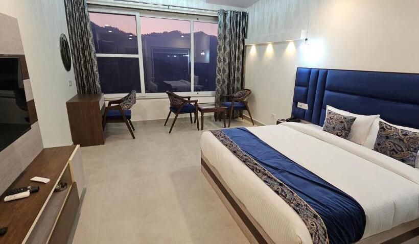 בית מלון כפרי Tranquil Inn Mashobra  Off Beat