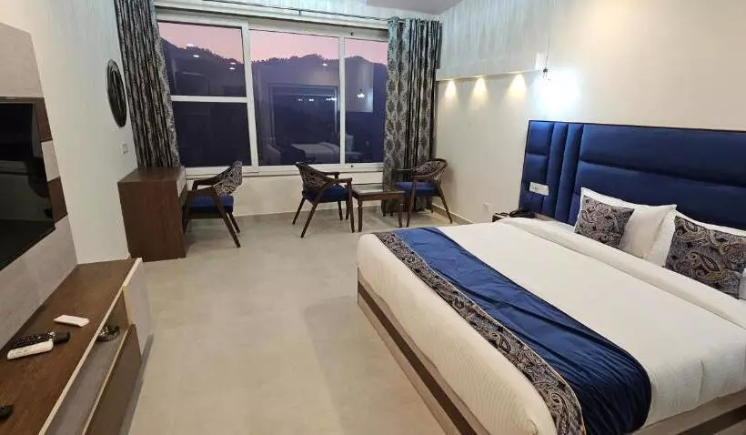 Hotelli Tranquil Inn Mashobra  Off Beat