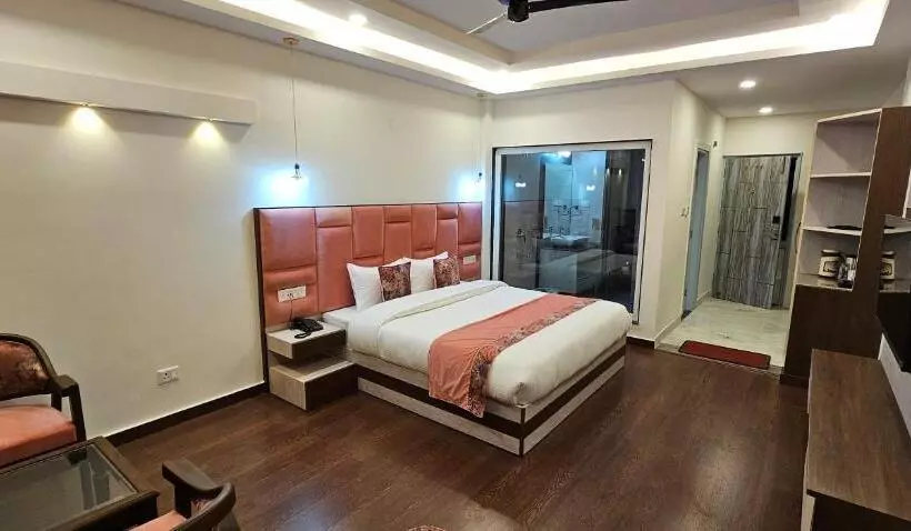 Hotelli Tranquil Inn Mashobra  Off Beat