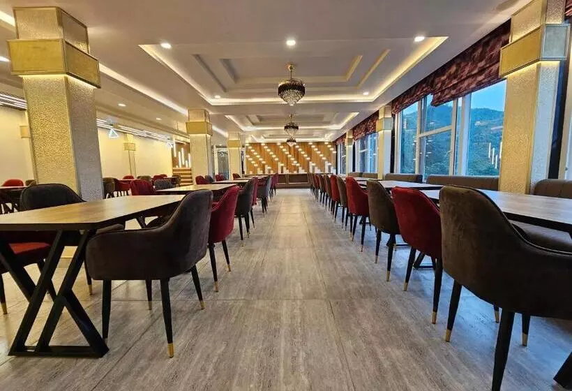 Hotelli Tranquil Inn Mashobra  Off Beat