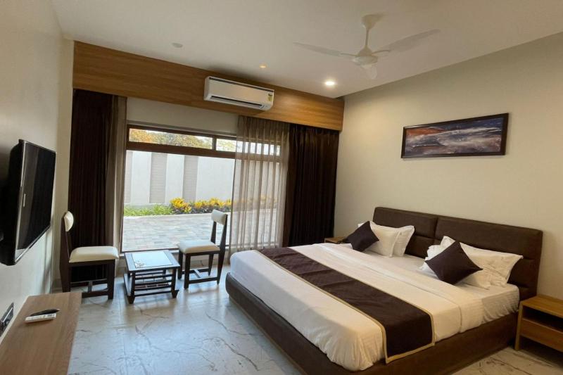 Hotel Vidhaan International