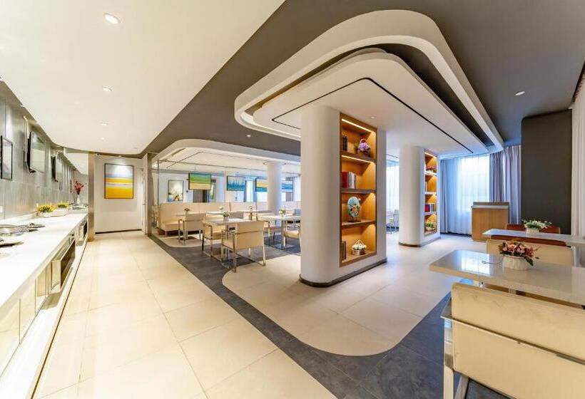 Maixinge Hotel   Shuttle Bus To Shanghai Pudong International Airport