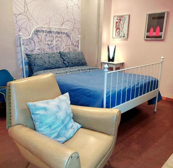 تختخواب و صبحانه Homemore Brigida