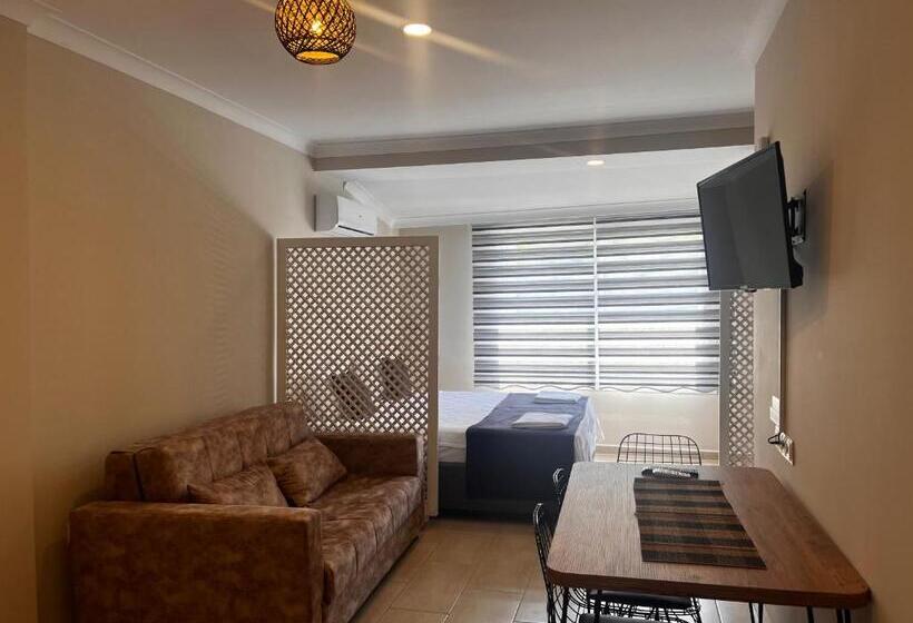 Narinn Holiday Apartments 3