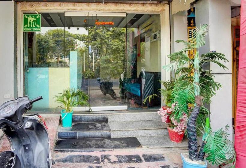 Oyo Flagship Sr Hotel And Marriage Hall