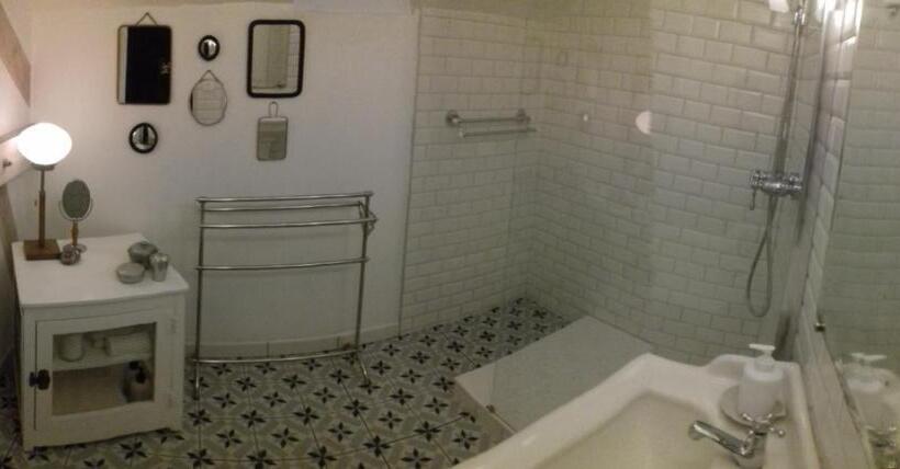 بنسيون Au Duc De Sep