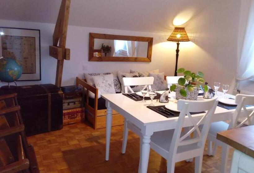 بنسيون Au Duc De Sep