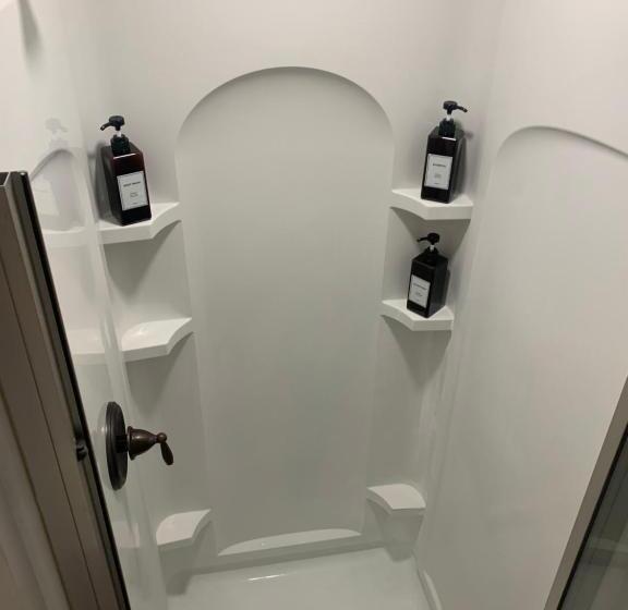 פנסיון Beautiful Private Suite In Upscale Neighborhood. Down The Road From Nature Park And Restaurants Etc